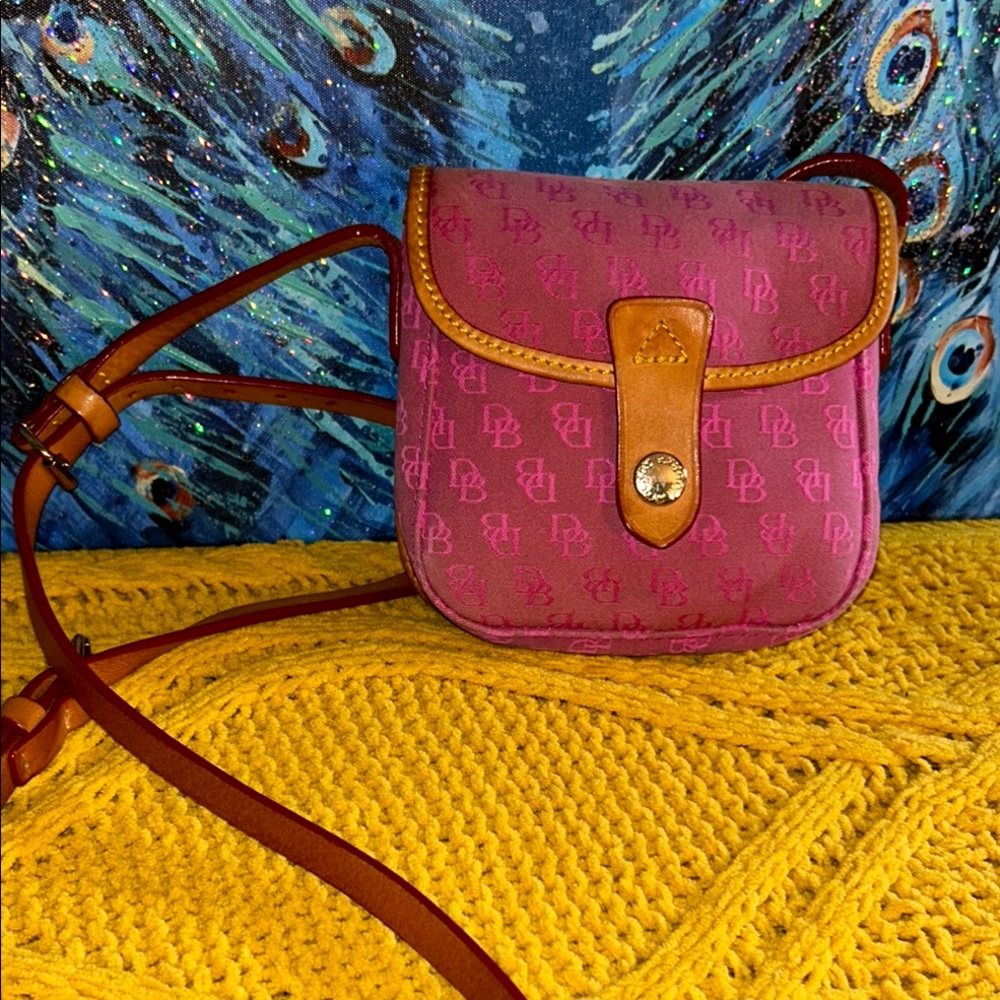 Vintage Y2K Pink Canvas Monogram and Leather Dooney & Bourke Crossbody Bag